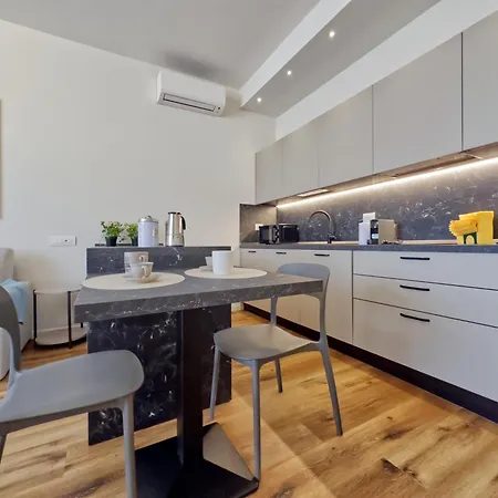 - Modern Near The Station! Apartamento Vicenza